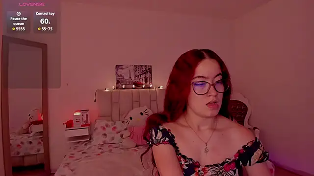 Amaraa couper1 online show from February 8, 3:26 am