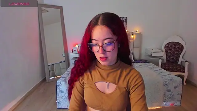 Amaraa couper1 online show from November 15, 3:21 am