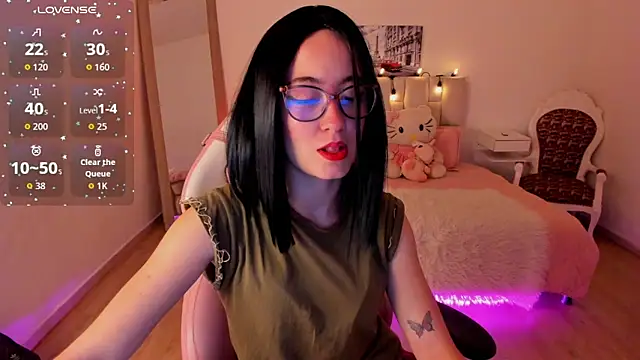 Amaraa couper1 online show from November 20, 3:29 am