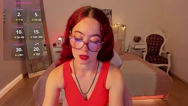 Amaraa couper1 online show from October 28, 3:18 am