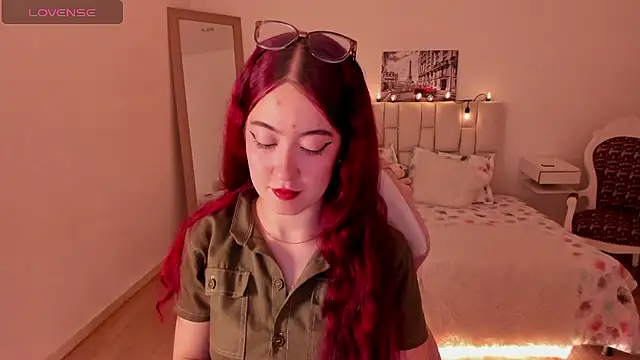 Amaraa couper1 online show from January 16, 4:05 am