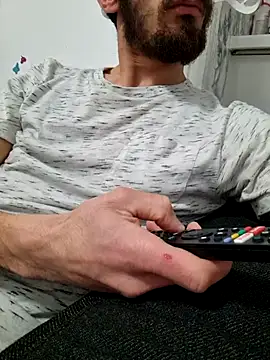 16enes16 online show from December 3, 6:07 pm