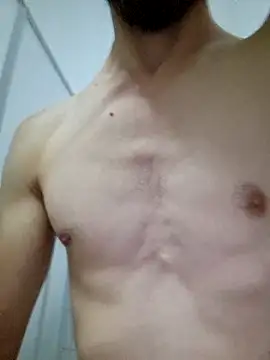 16enes16 online show from May 19, 2:24 pm