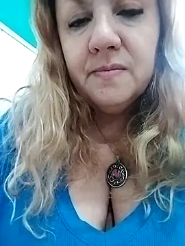 Snapshot of JennyInVegas chatting on June 6, 4:23 pm JennyInVegas online show from June 6, 4:23 pm
