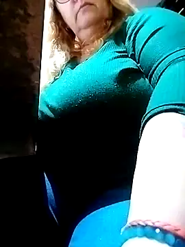 JennyInVegas online show from May 12, 2:01 pm