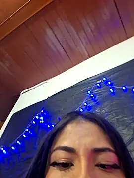 Snapshot of chloebrownn03 chatting on October 31, 3:58 am chloebrownn03 online show from October 31, 3:58 am