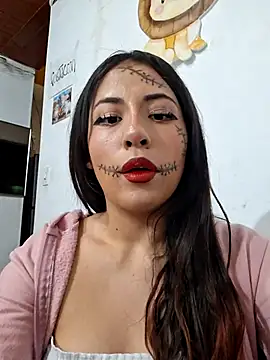 Snapshot of chloebrownn03 chatting on October 24, 3:38 am chloebrownn03 online show from October 24, 3:38 am