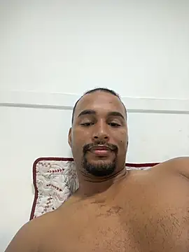 casalbrhot25 online show from November 3, 2:28 am