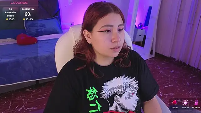 littlee red online show from March 12, 8:57 pm