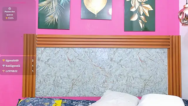 Snapshot of matureahomegirl chatting on February 17, 2:42 am matureahomegirl online show from February 17, 2:42 am