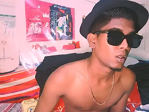 IndianThuggin online show from November 18, 5:49 pm