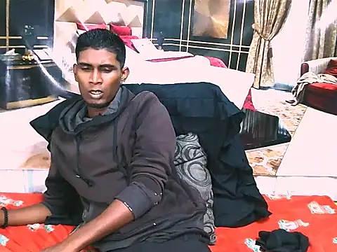 IndianThuggin online show from May 18, 6:45 pm