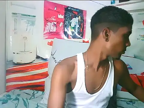 IndianThuggin online show from October 24, 5:45 pm