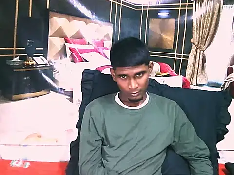 Snapshot of IndianThuggin chatting on June 14, 5:03 pm IndianThuggin online show from June 14, 5:03 pm