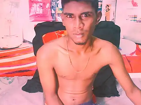 IndianThuggin online show from November 27, 8:15 am