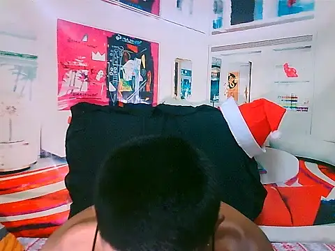 IndianThuggin online show from December 15, 5:41 pm