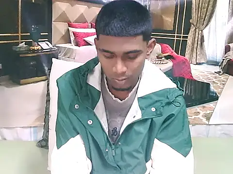 Snapshot of IndianThuggin chatting on July 14, 9:21 pm IndianThuggin online show from July 14, 9:21 pm