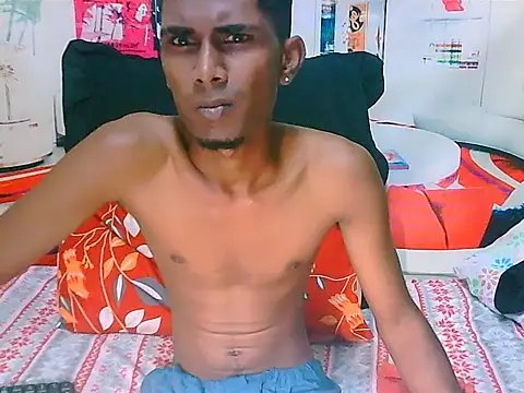 IndianThuggin online show from December 14, 4:34 pm