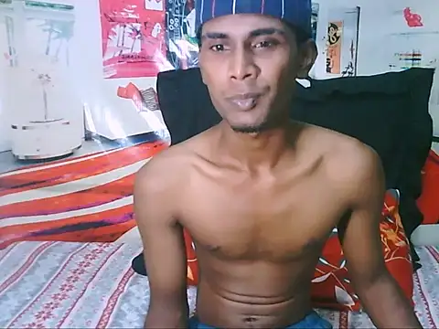 IndianThuggin online show from December 2, 6:31 pm