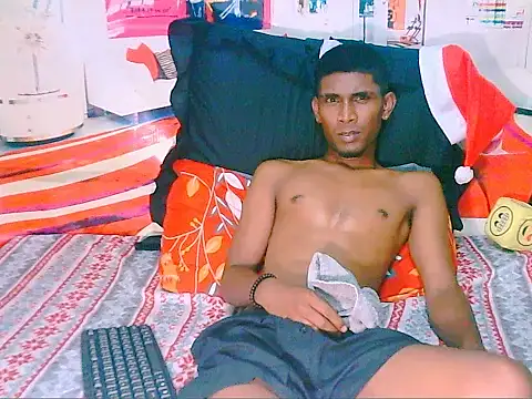 IndianThuggin online show from December 17, 10:04 pm