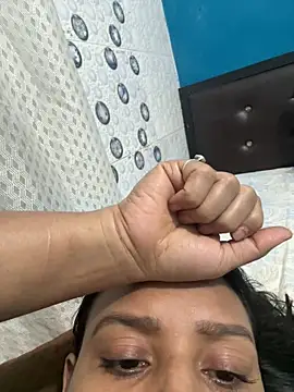 heenashai online show from November 10, 6:13 pm