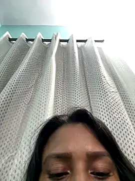 heenashai online show from December 18, 8:23 pm