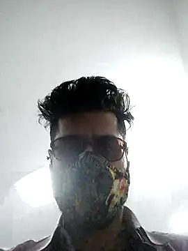 FramingSilents online show from March 28, 6:53 pm