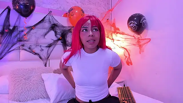 Snapshot of Sofia_clk chatting on October 31, 4:09 am Sofia clk online show from October 31, 4:09 am