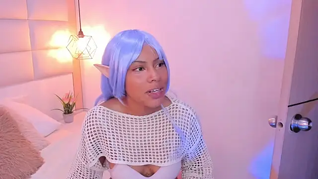 Sofia clk online show from December 22, 3:39 am