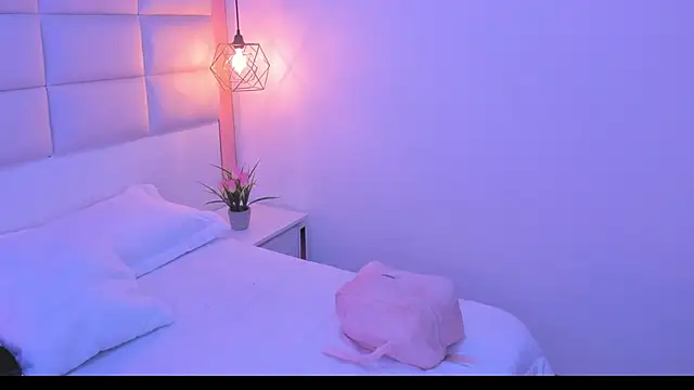 Sofia clk online show from April 22, 3:24 am