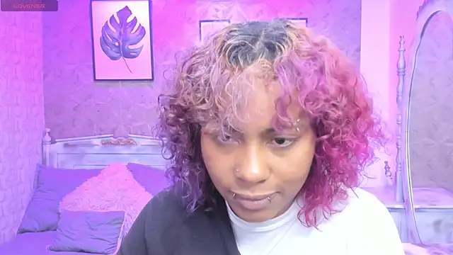 Snapshot of Sofia_clk chatting on June 26, 3:12 am Sofia clk online show from June 26, 3:12 am
