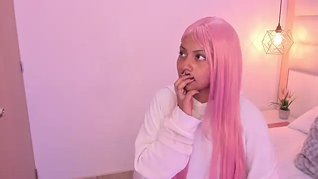 Sofia clk online show from January 7, 3:11 am