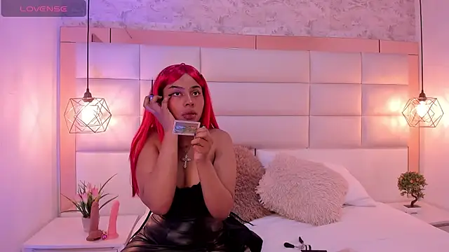 Snapshot of Sofia_clk chatting on October 23, 4:00 am Sofia clk online show from October 23, 4:00 am