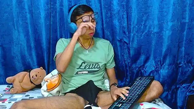 DavTwink3100 online show from March 9, 1:53 am