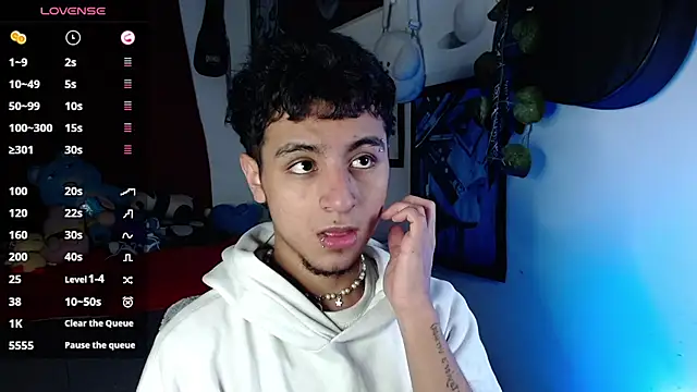 lukaOnline  online show from October 20, 2:02 am