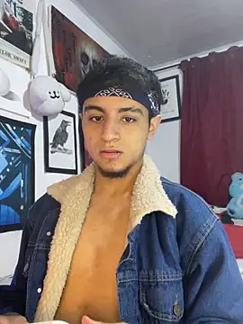 lukaOnline  online show from December 4, 11:15 pm