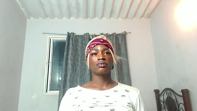 TheXEbonyxxx online show from December 17, 4:28 am