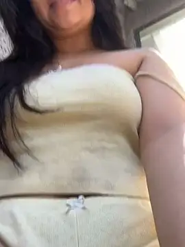 babygirlesme online show from May 23, 4:17 pm