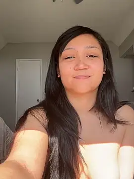 babygirlesme online show from May 8, 3:38 pm