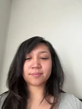 babygirlesme online show from March 11, 4:23 pm