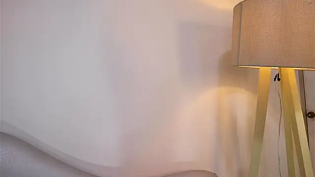 Scarlett Keller online show from November 7, 3:16 pm