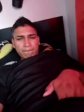 Emiliano Reyes online show from November 19, 3:56 pm