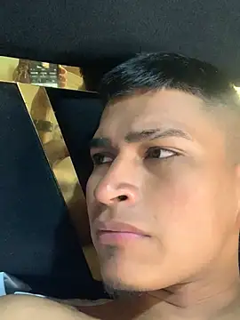 Emiliano Reyes online show from July 8, 4:57 am