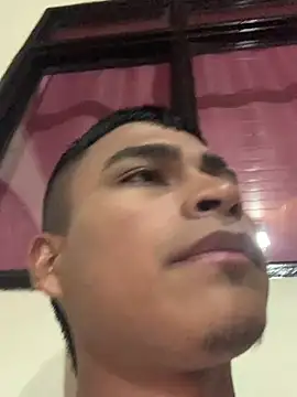 Emiliano Reyes online show from April 23, 4:52 am