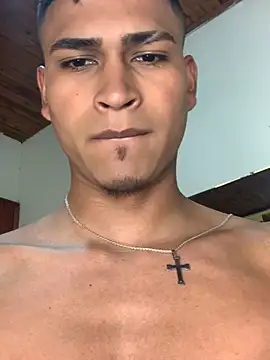 Emiliano Reyes online show from July 7, 6:47 am