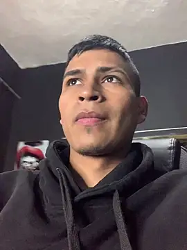 Emiliano Reyes online show from May 29, 2:50 am