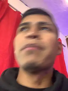 Emiliano Reyes online show from July 17, 2:42 am