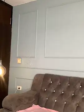 Orianabluee  online show from November 2, 7:41 pm