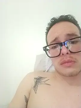 Snapshot of SlattedEndive chatting on March 5, 7:05 am SlattedEndive online show from March 5, 7:05 am