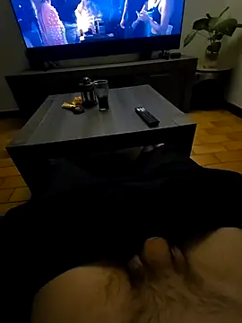 MaxouC59000 online show from November 1, 1:01 am